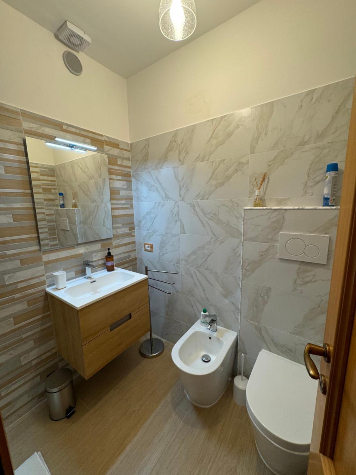 Appartement Attico - Terrazza Su Castello à Castel Di Sangro Extérieur photo